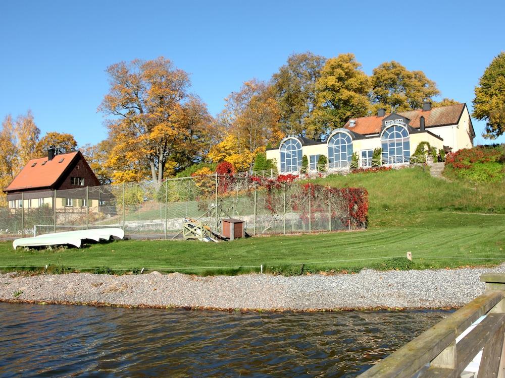 Soedertuna Slott Gnesta Eksteriør billede
